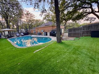 1205 Riverview Drive, Arlington, TX 76012