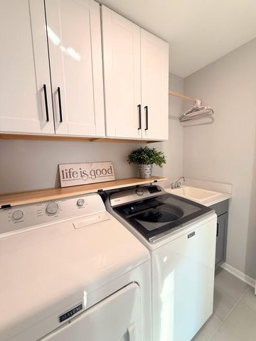 13143 Rutledge Place, Crown Point, IN 46307