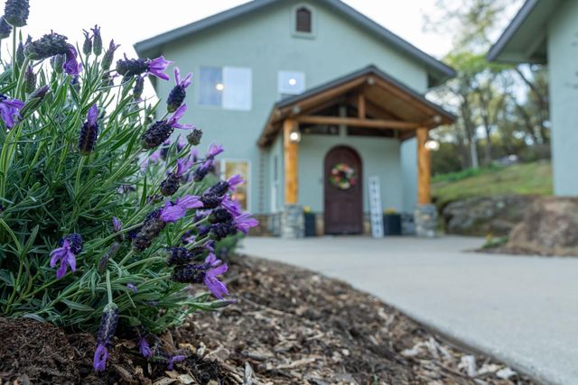 11383 Woodacre Rd, Grass Valley, CA 95949