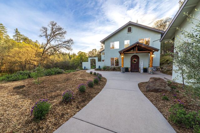 11383 Woodacre Rd, Grass Valley, CA 95949