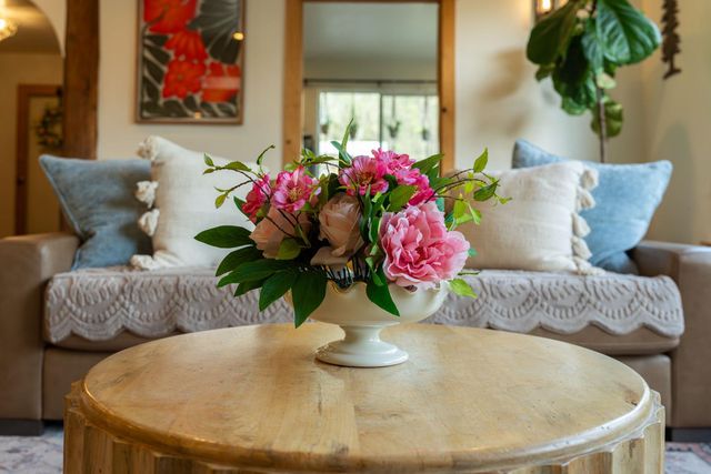 11383 Woodacre Rd, Grass Valley, CA 95949