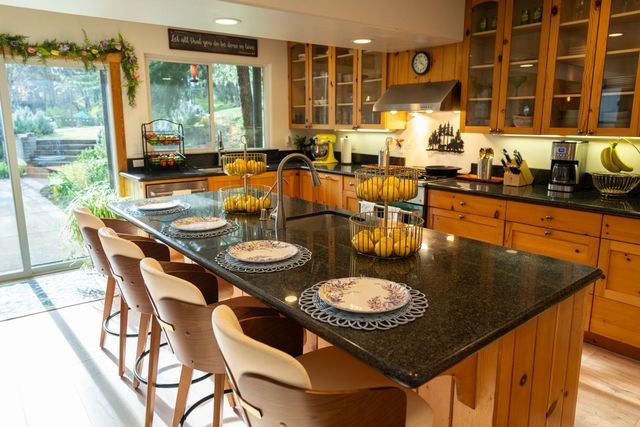 11383 Woodacre Rd, Grass Valley, CA 95949