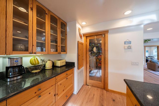 11383 Woodacre Rd, Grass Valley, CA 95949