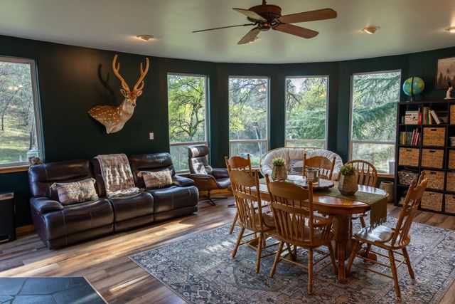 11383 Woodacre Rd, Grass Valley, CA 95949