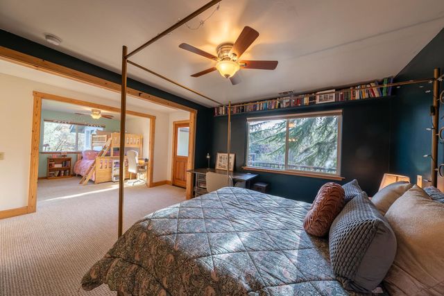 11383 Woodacre Rd, Grass Valley, CA 95949