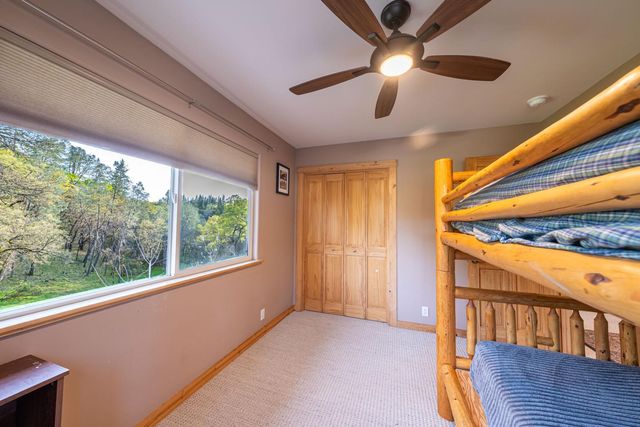 11383 Woodacre Rd, Grass Valley, CA 95949