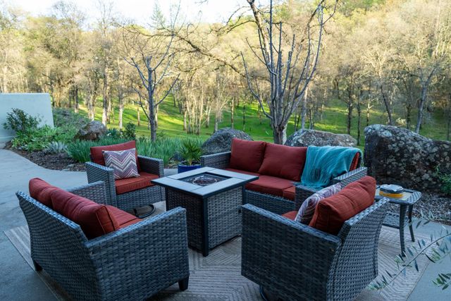 11383 Woodacre Rd, Grass Valley, CA 95949