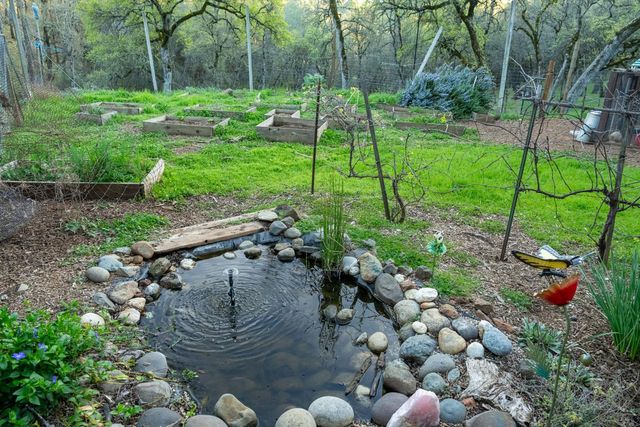 11383 Woodacre Rd, Grass Valley, CA 95949