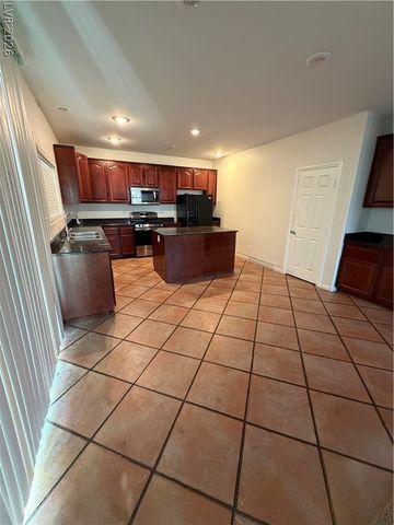 3441 Visionary Bay Avenue, North Las Vegas, NV 89081