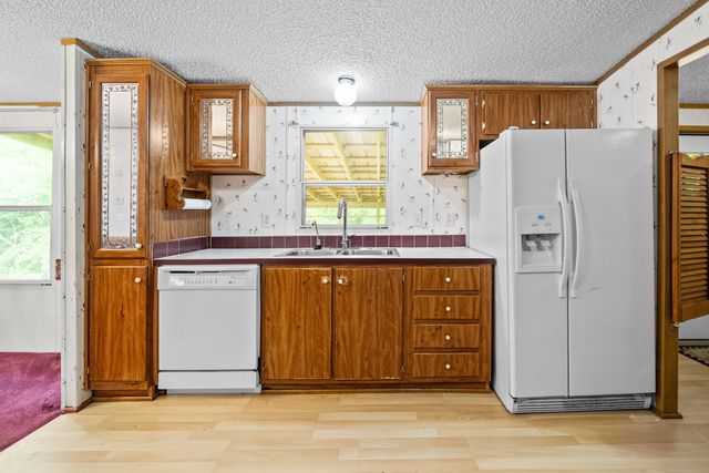 2499 W Leatherwood Rd, Cumberland Furnace, TN 37051