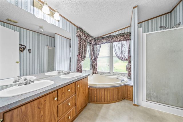 2499 W Leatherwood Rd, Cumberland Furnace, TN 37051