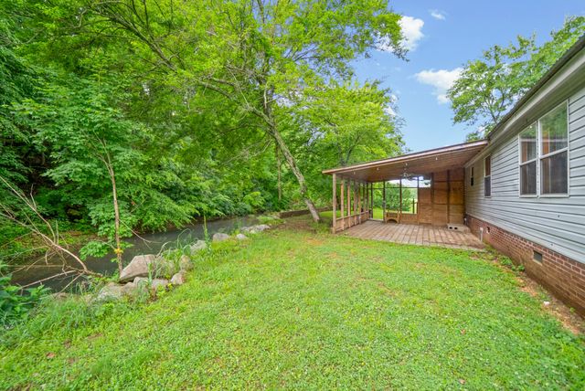 2499 W Leatherwood Rd, Cumberland Furnace, TN 37051