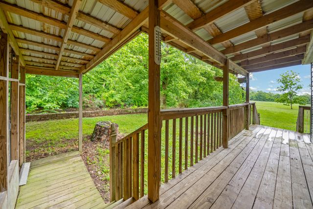 2499 W Leatherwood Rd, Cumberland Furnace, TN 37051