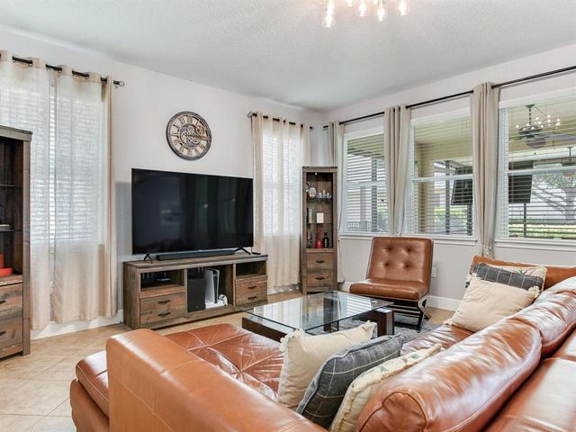 5409 FISHHAWK RIDGE DRIVE, Lithia, FL 33547