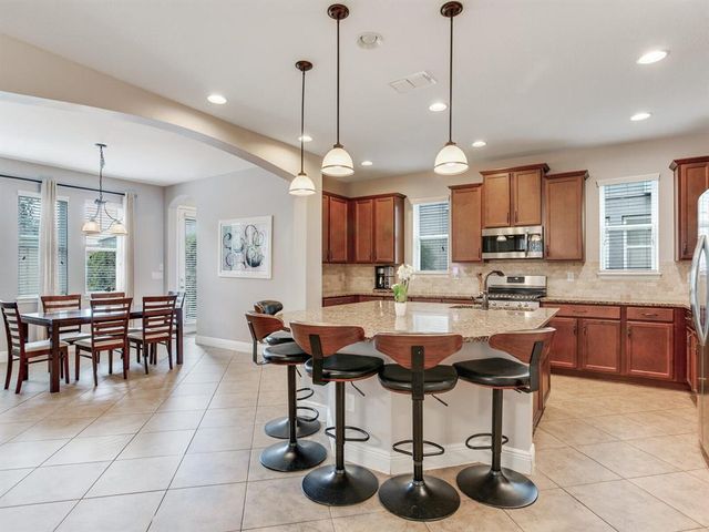 5409 FISHHAWK RIDGE DRIVE, Lithia, FL 33547