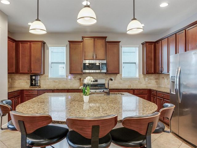 5409 FISHHAWK RIDGE DRIVE, Lithia, FL 33547