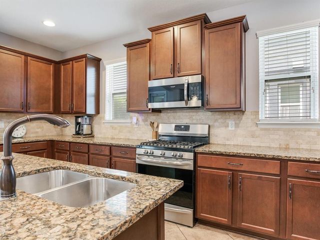 5409 FISHHAWK RIDGE DRIVE, Lithia, FL 33547