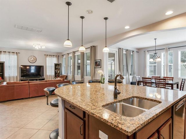5409 FISHHAWK RIDGE DRIVE, Lithia, FL 33547
