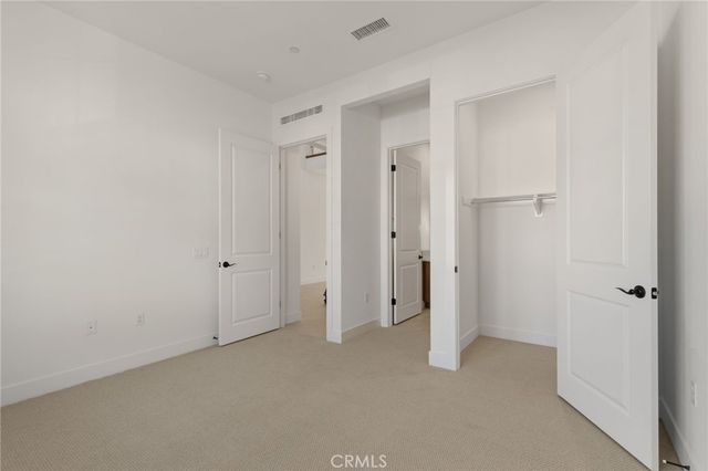 9514 N Andora Avenue, Chatsworth, CA 91311