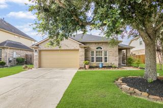 7706 Quiet Trace Lane, Pearland, TX 77581