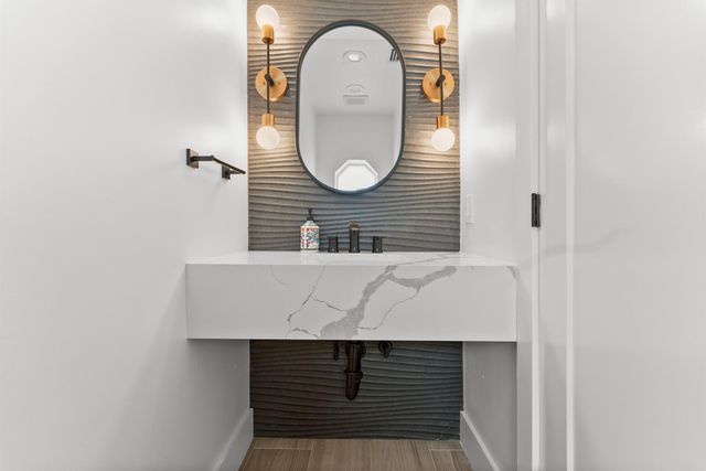 802 Andrews Avenue, Delray Beach, FL 33483