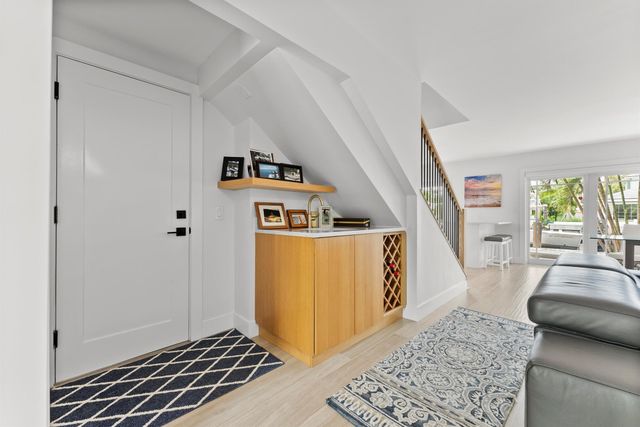 802 Andrews Avenue, Delray Beach, FL 33483