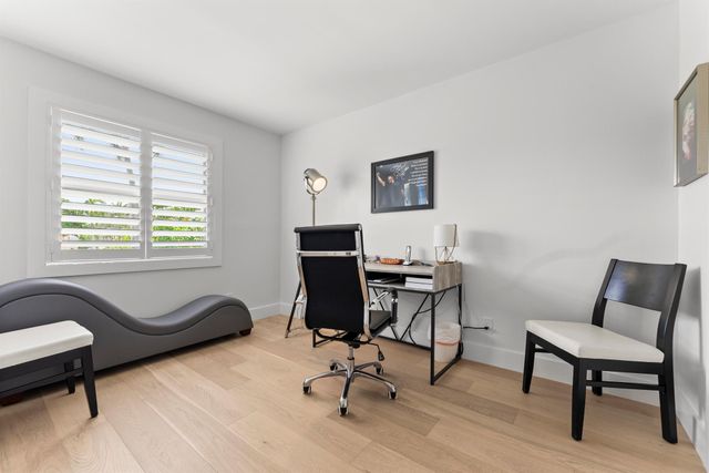 802 Andrews Avenue, Delray Beach, FL 33483