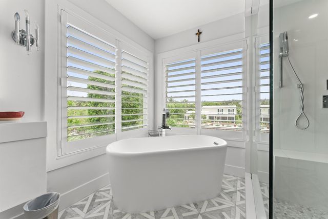 802 Andrews Avenue, Delray Beach, FL 33483