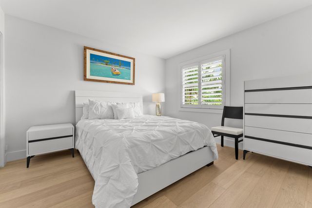 802 Andrews Avenue, Delray Beach, FL 33483