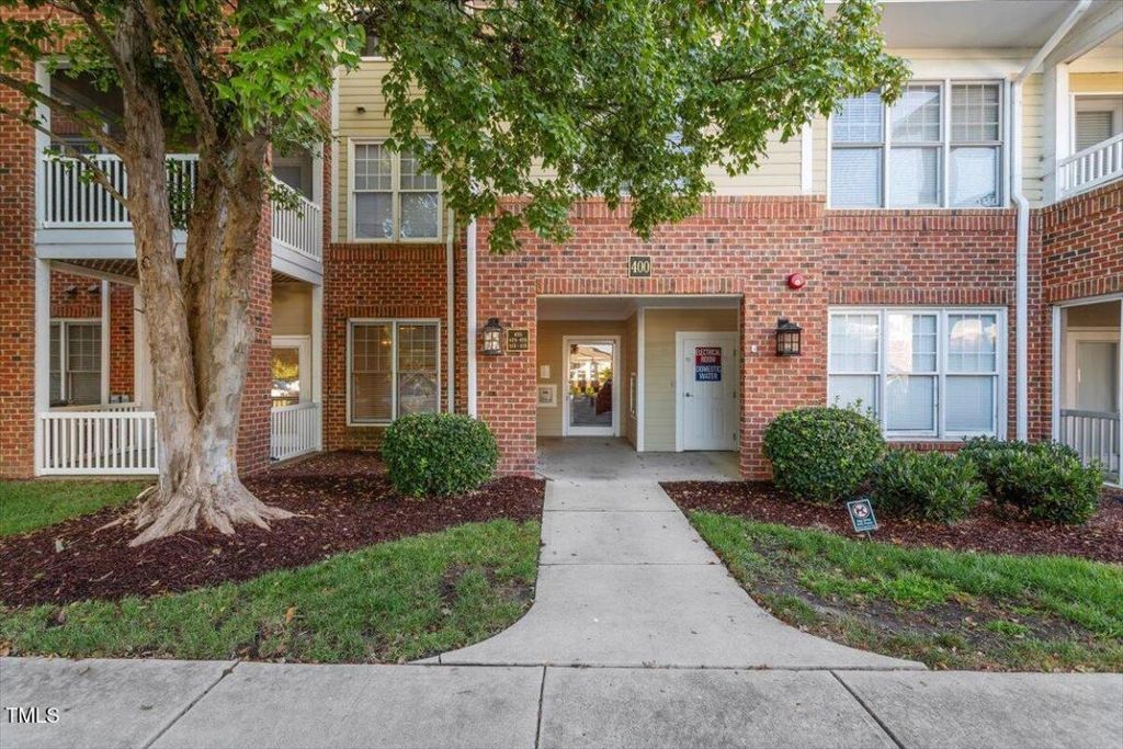 415 Waterford Lake Drive, Cary, NC 27519