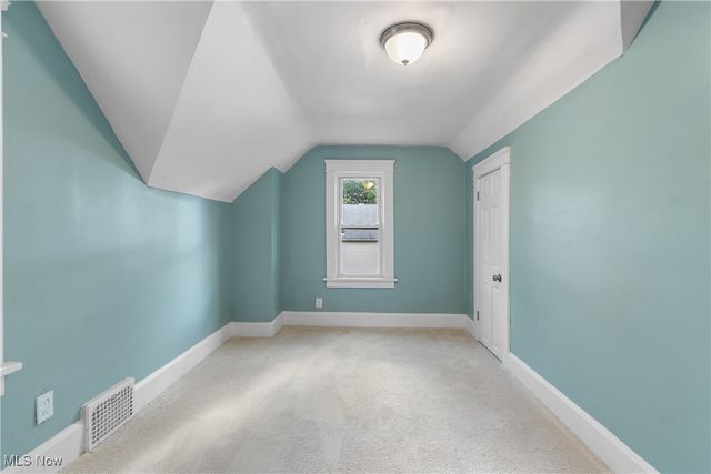 442 Matthews Street, Akron, OH 44306