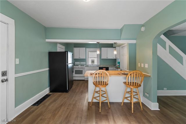 442 Matthews Street, Akron, OH 44306