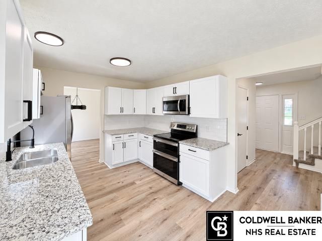 4110 N 147th Street, Omaha, NE 68116