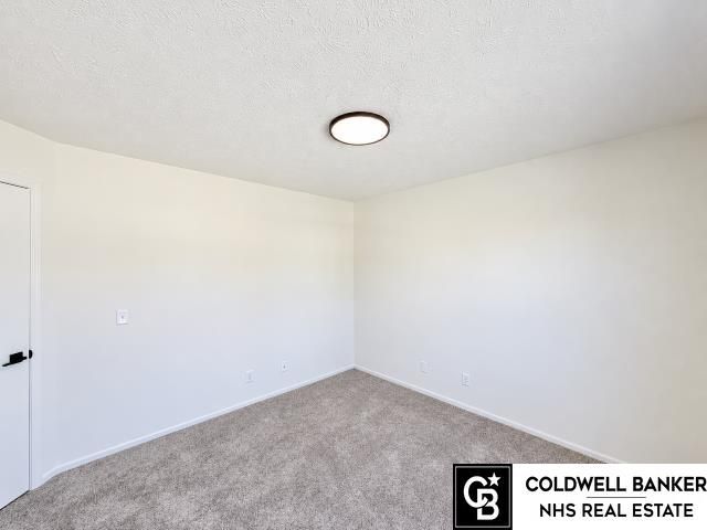 4110 N 147th Street, Omaha, NE 68116