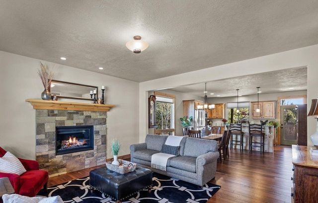 20177 Roper Lane, Bend, OR 97703