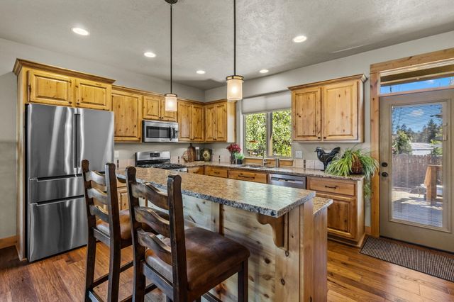 20177 Roper Lane, Bend, OR 97703