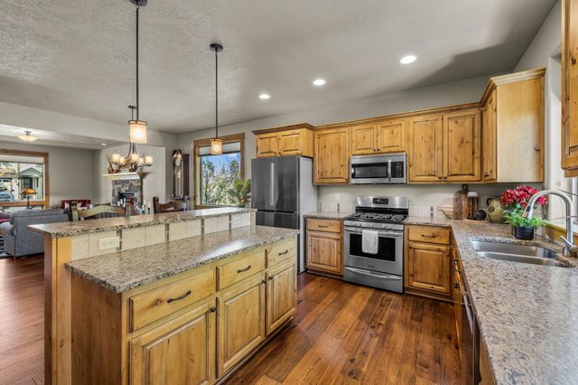 20177 Roper Lane, Bend, OR 97703