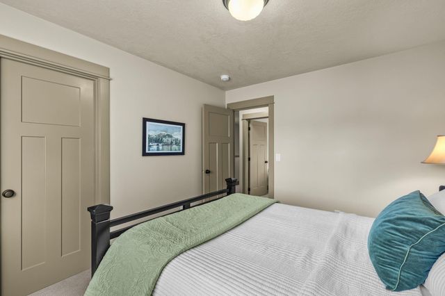 20177 Roper Lane, Bend, OR 97703