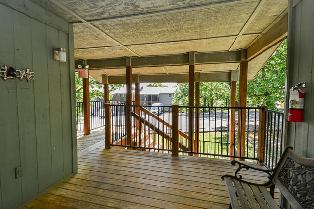 437 Notch Lane Building 16 Unit 9, Branson West, MO 65737
