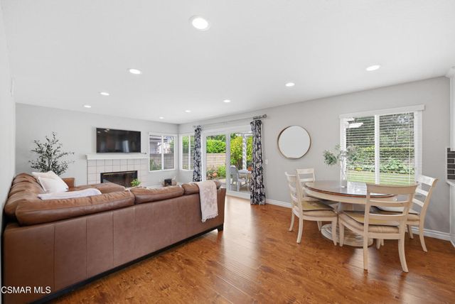 5377 Evanwood Avenue, Oak Park, CA 91377