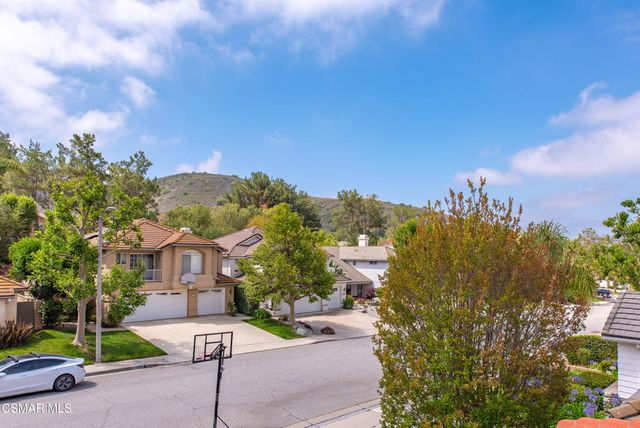 5377 Evanwood Avenue, Oak Park, CA 91377