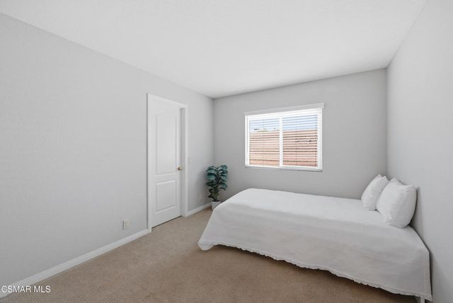 5377 Evanwood Avenue, Oak Park, CA 91377