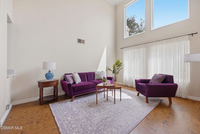 5377 Evanwood Avenue, Oak Park, CA 91377