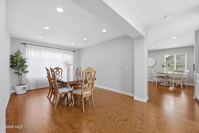 5377 Evanwood Avenue, Oak Park, CA 91377