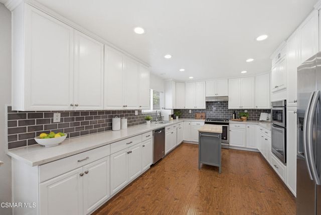 5377 Evanwood Avenue, Oak Park, CA 91377