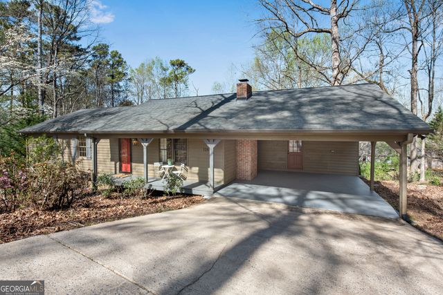 126 East Lake Drive, Roswell, GA 30075