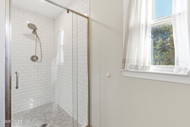 353 Livingston Avenue, Bayville, NJ 08721