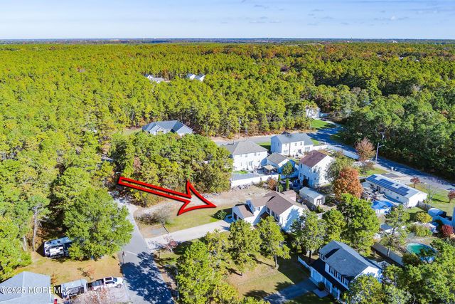 353 Livingston Avenue, Bayville, NJ 08721