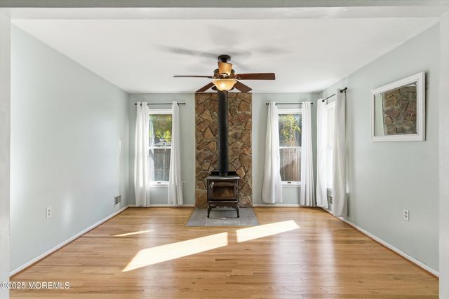 353 Livingston Avenue, Bayville, NJ 08721
