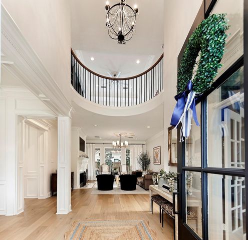 2 Graceful Elm Court, The Woodlands, TX 77381